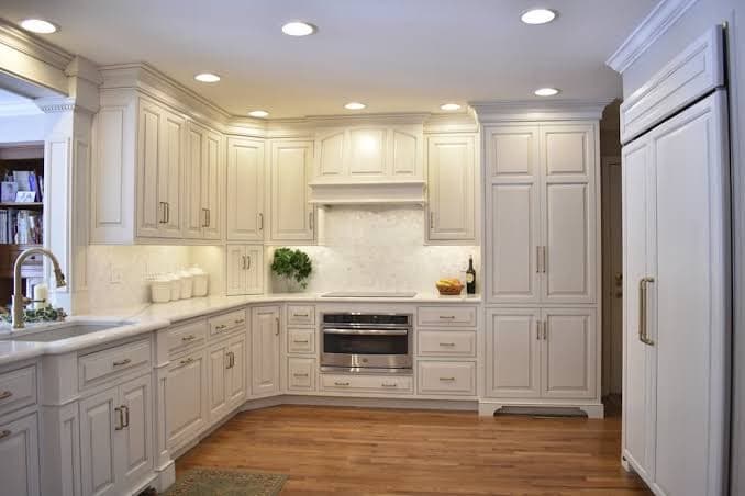 Cabinetry & Fixtures