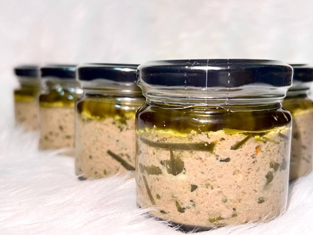 PINALTIT COCONUT BASED CHILI OIL