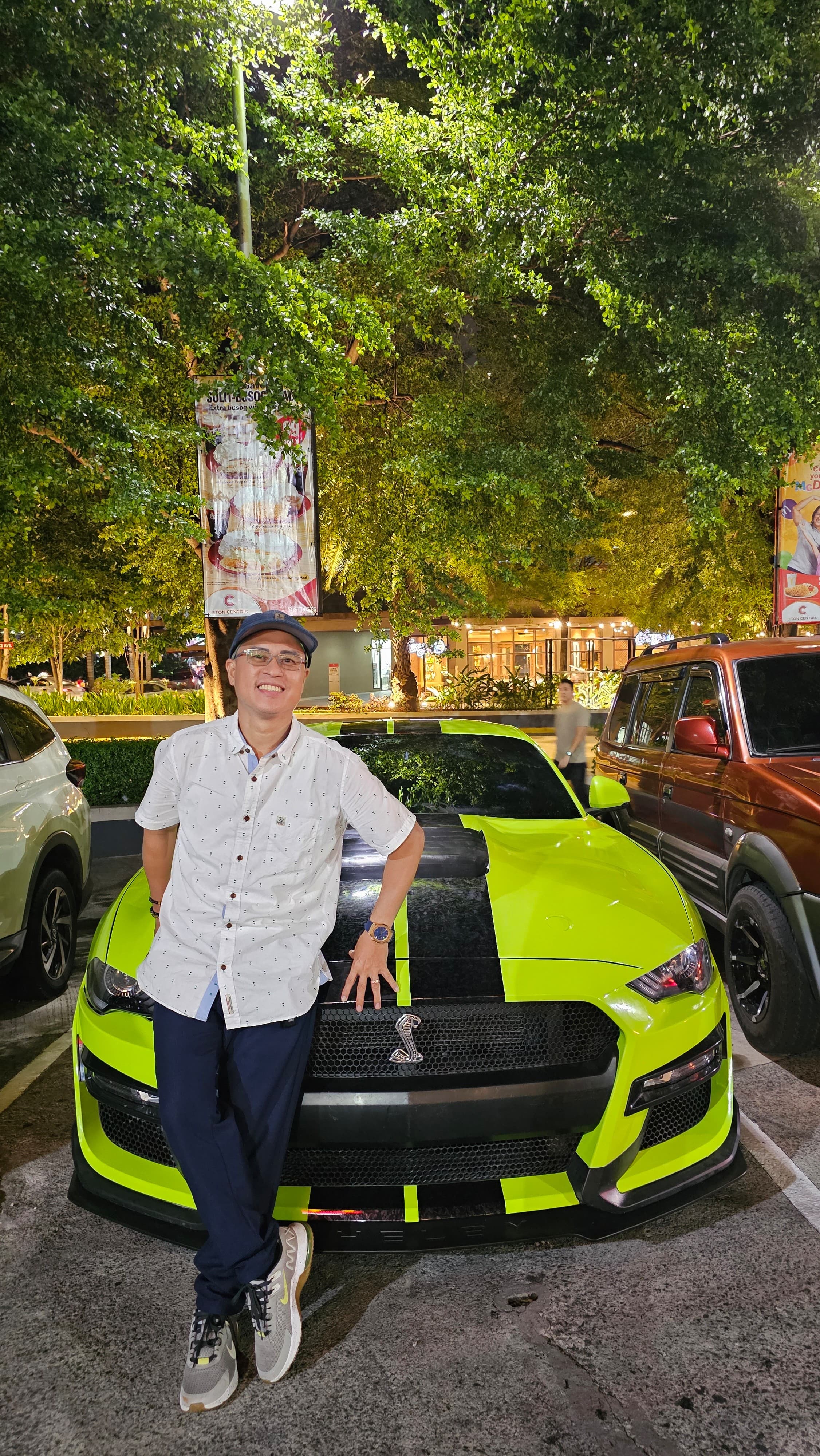 Professional Driver for SUV and Sedan